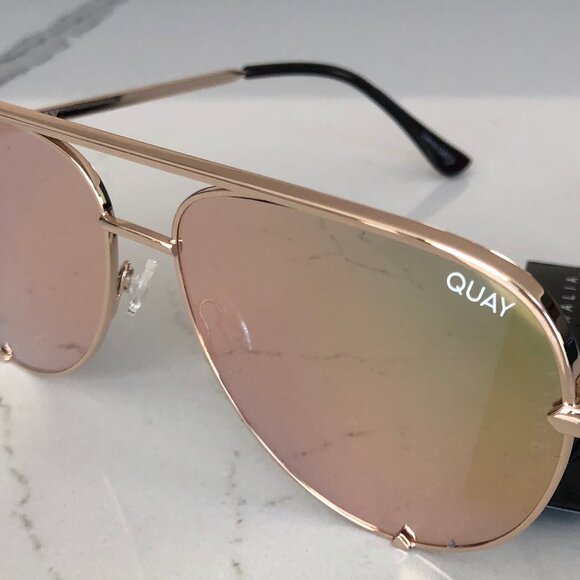 Quay Austrailia - High Key Mini- Gold/Gold NWT! NEVER WORN! - Picture 2 of 5